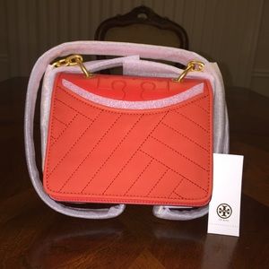 NWT ToryBurch Alexa Mini Convertible Shoulder Bag